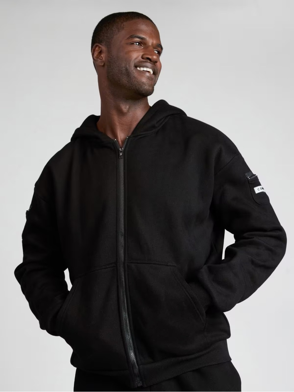 Comfrt Travel Essential Hoodie in Obsidian